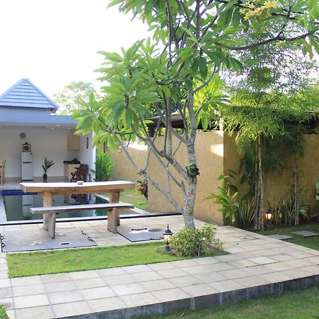 Grand Nismara Villa Seminyak Экстерьер фото