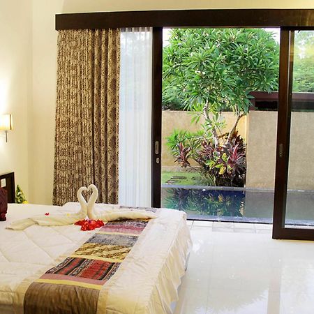 Grand Nismara Villa Seminyak Экстерьер фото