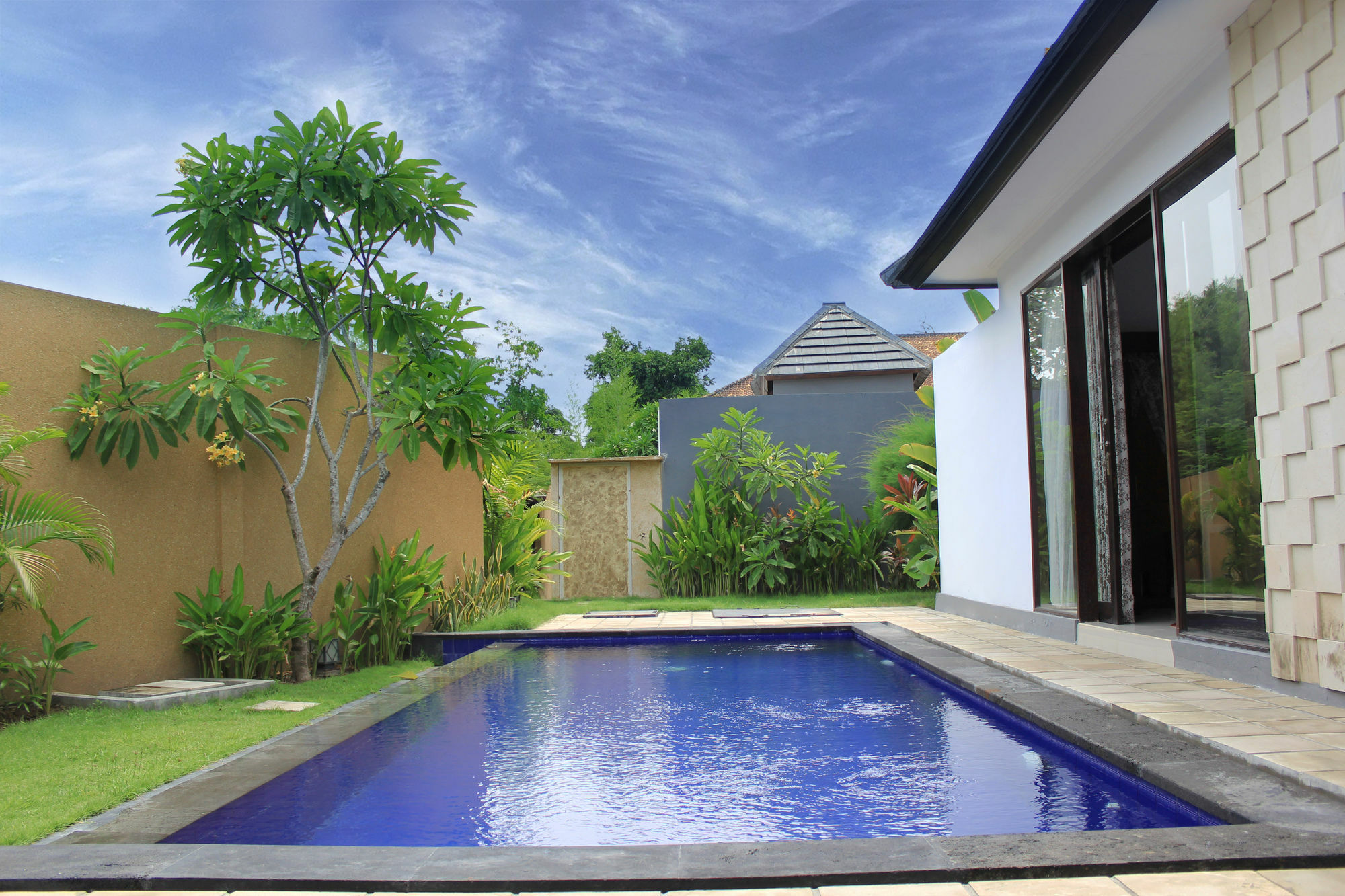 Grand Nismara Villa Seminyak Экстерьер фото